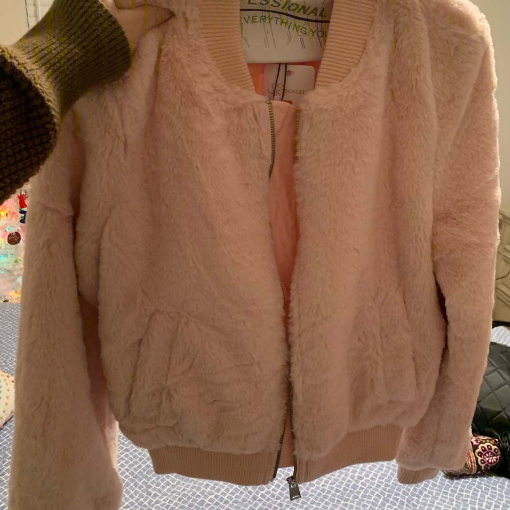 Fuzzy jacket - Picture 2 of 2